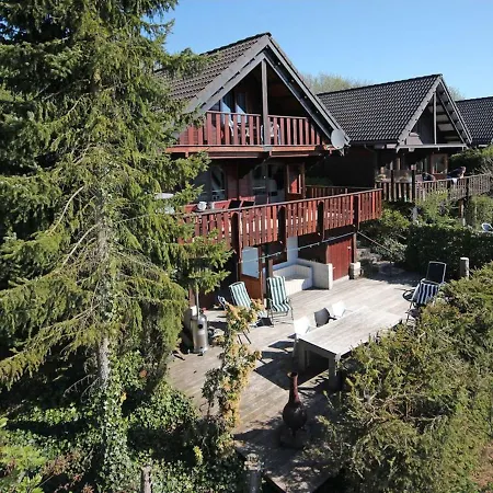 Alpesi faház Relaxing Chalet In Dochamps With Swimming Pool And Terrace Dochamps